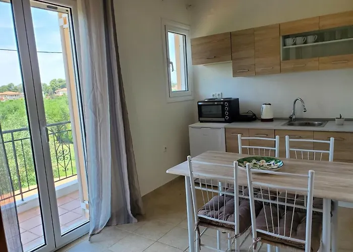 Phyllida - A1 ザハロ